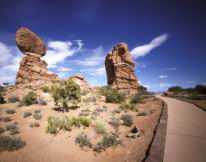arches004v.jpg